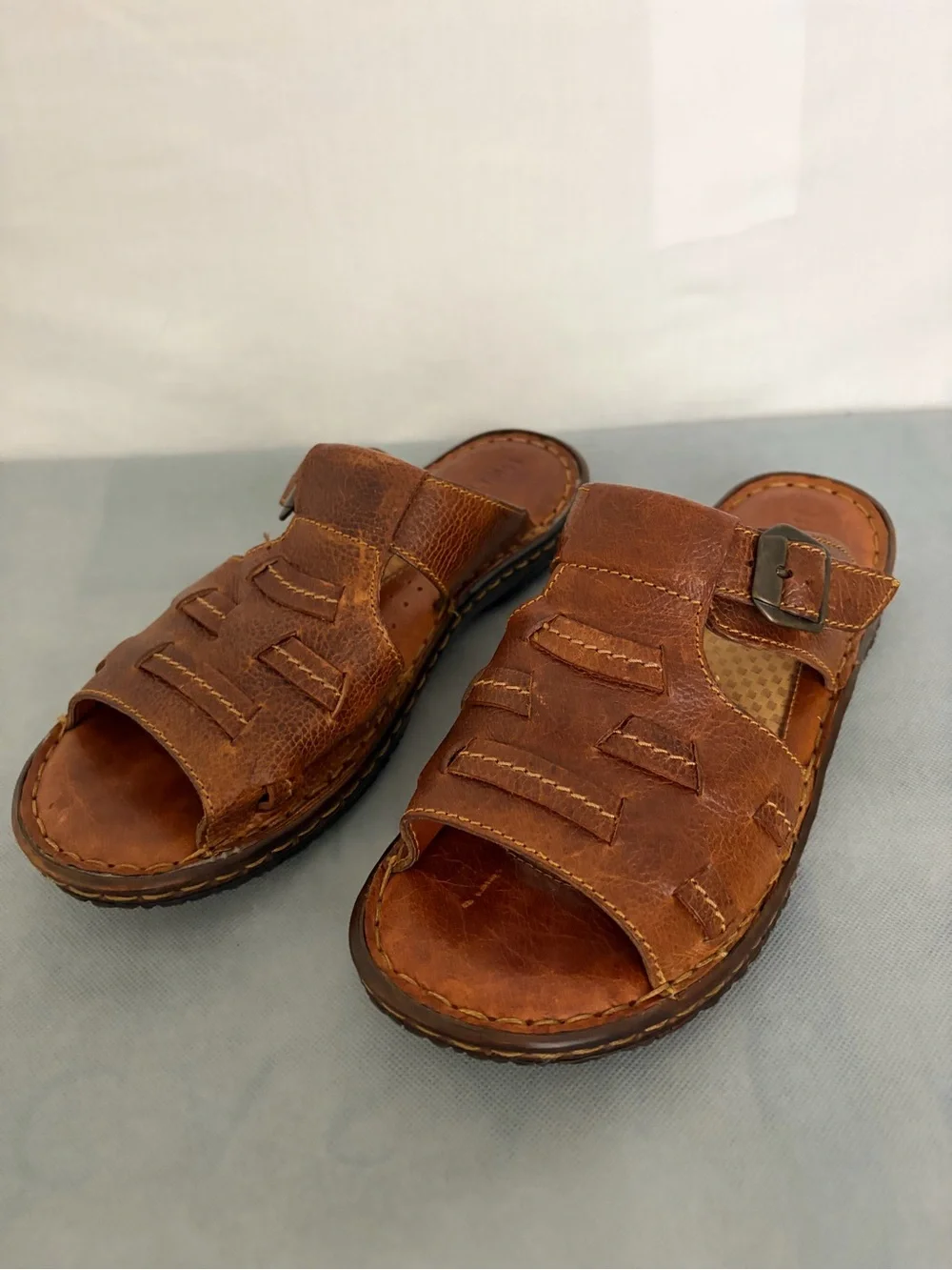 Born Men's Brown Leather Slide Sandals M/W21797 Buckle Size 10 M EU 42(B259)